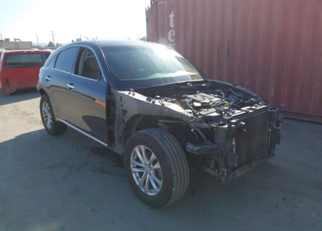 Infiniti FX35