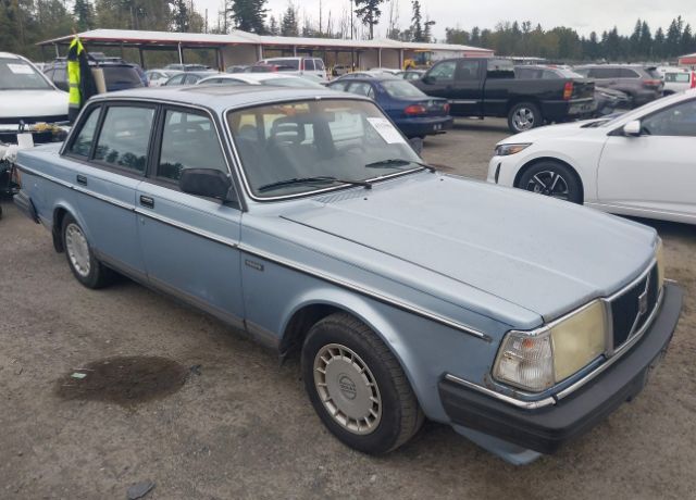 Volvo 240 Series