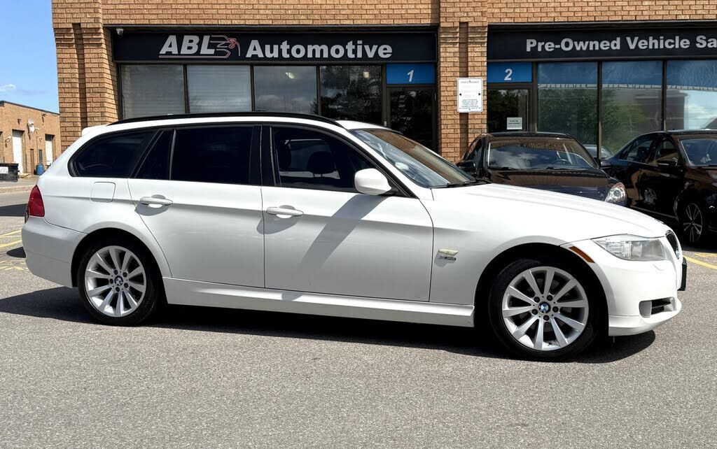 BMW 328i