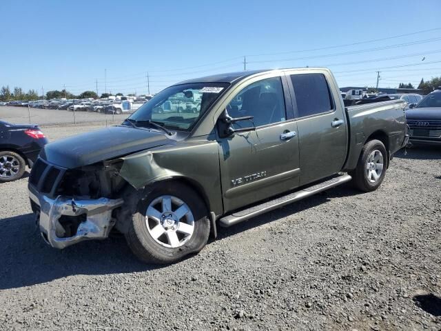 Nissan Titan