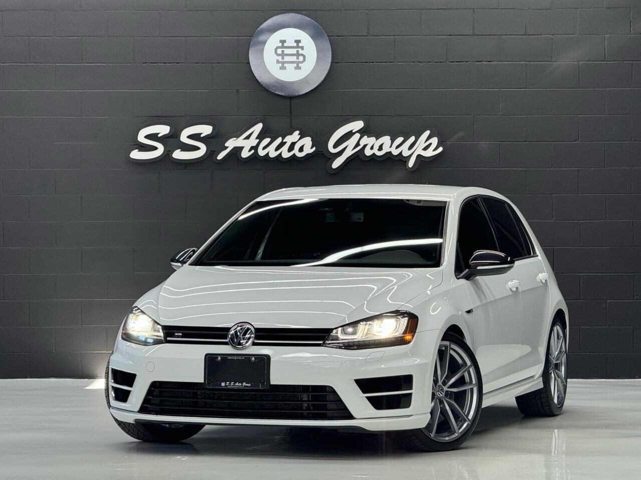 Volkswagen Golf R