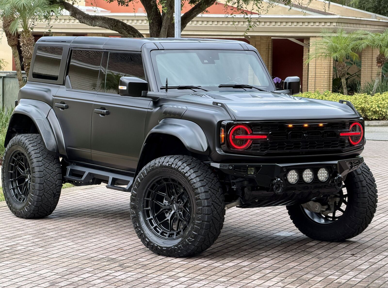 2024 FORD Bronco