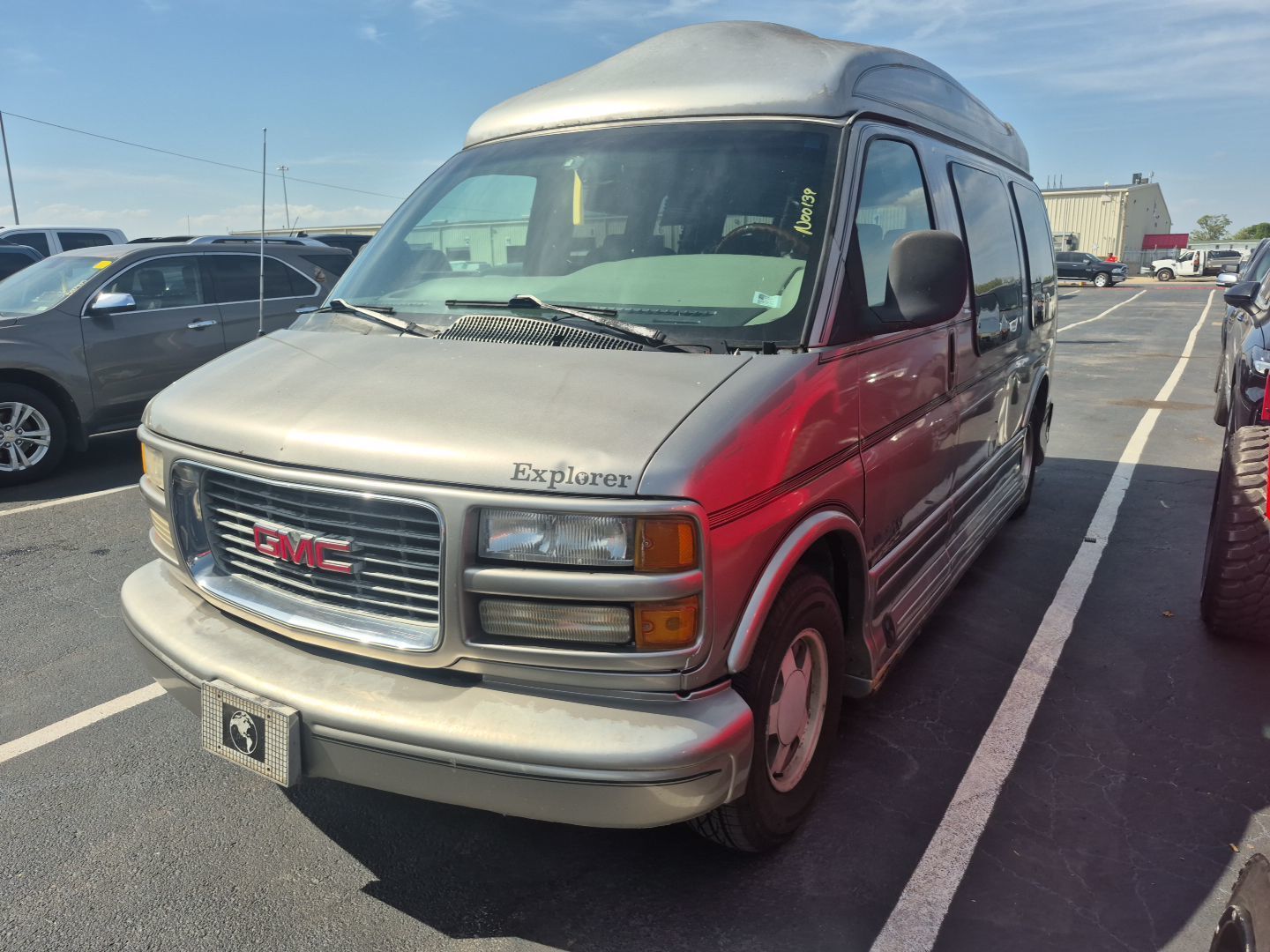 GMC Savana