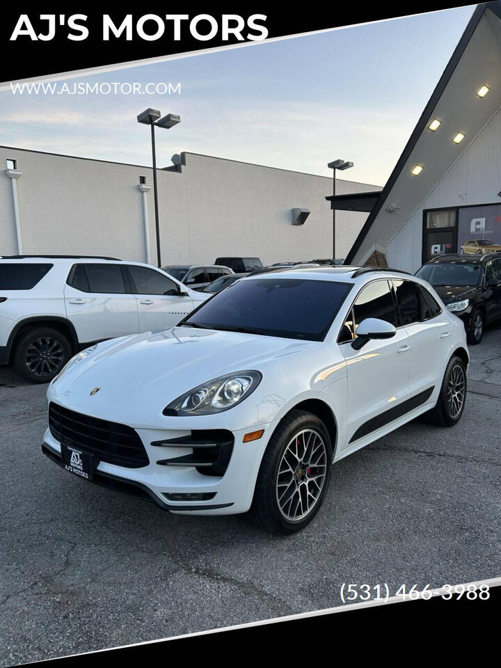 2015 PORSCHE Macan