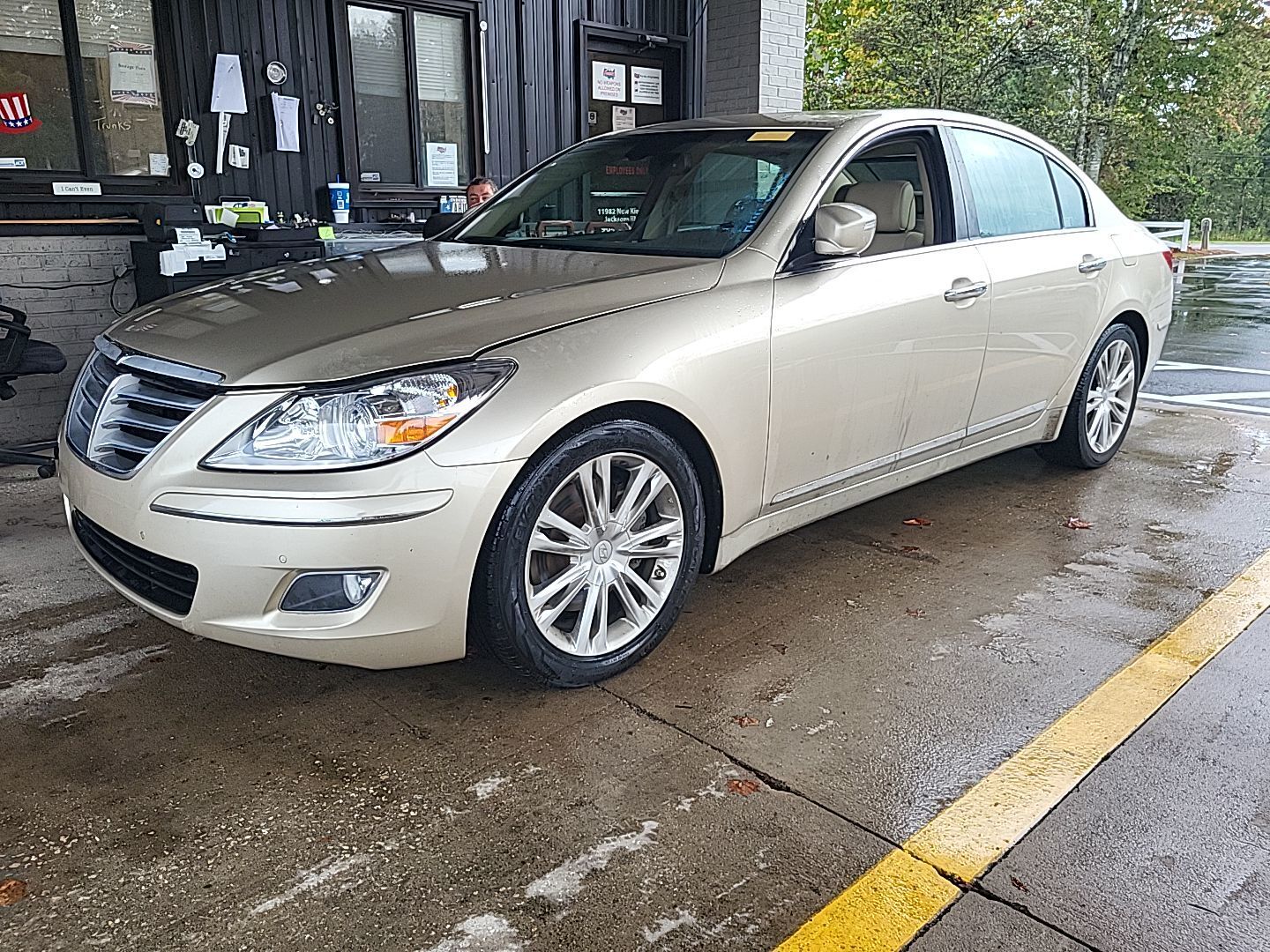 Hyundai Genesis