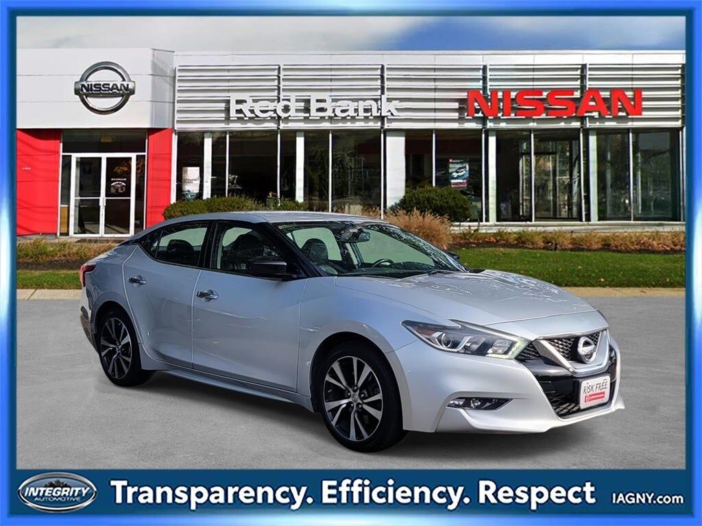 Nissan Maxima