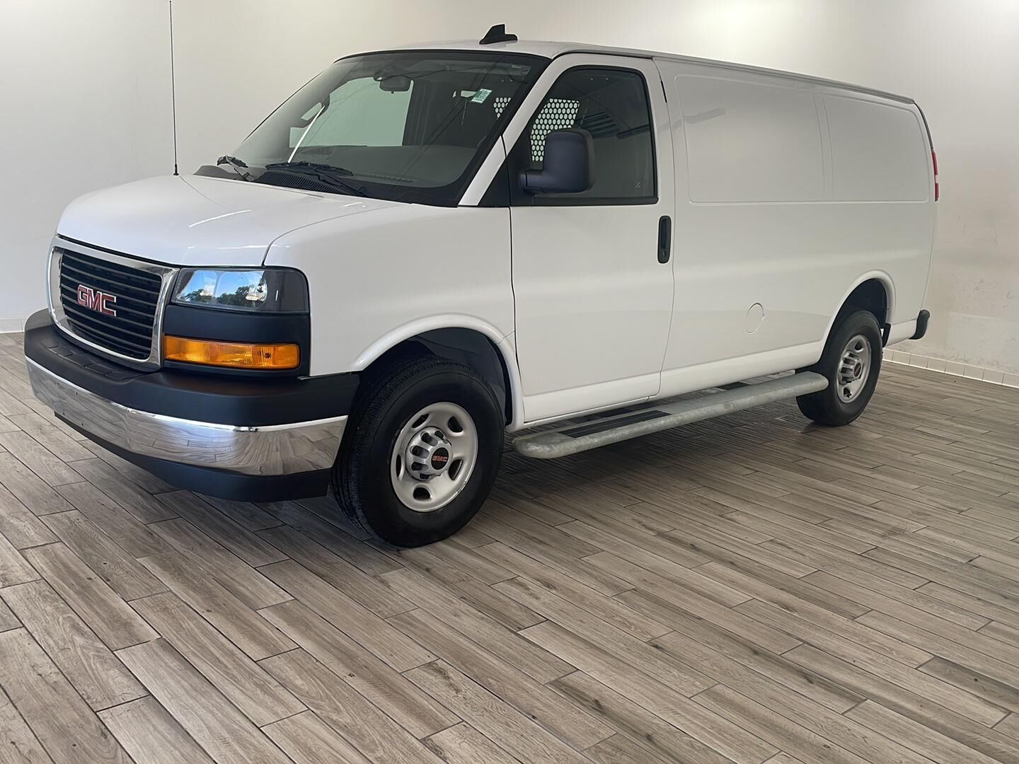 2024 GMC Savana