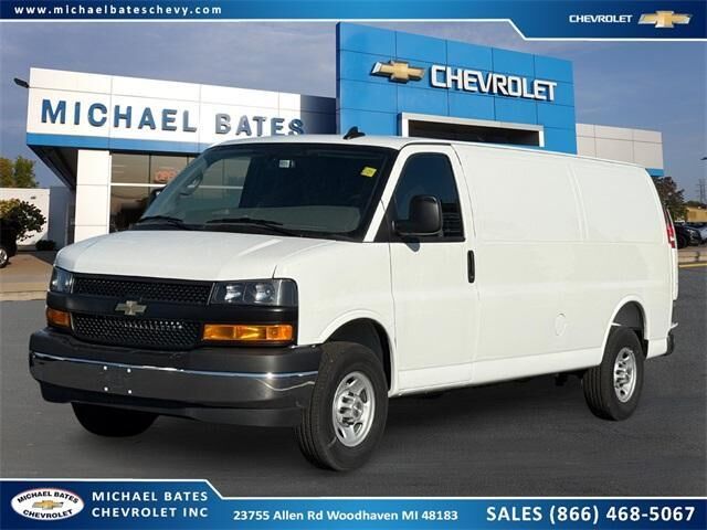 2025 CHEVROLET Express