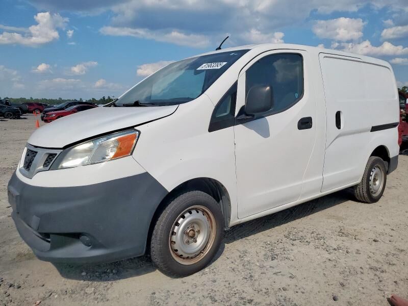 Nissan NV200
