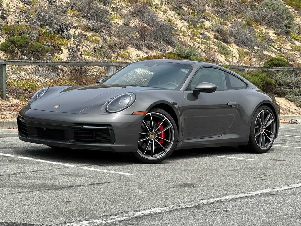 2021 PORSCHE 911