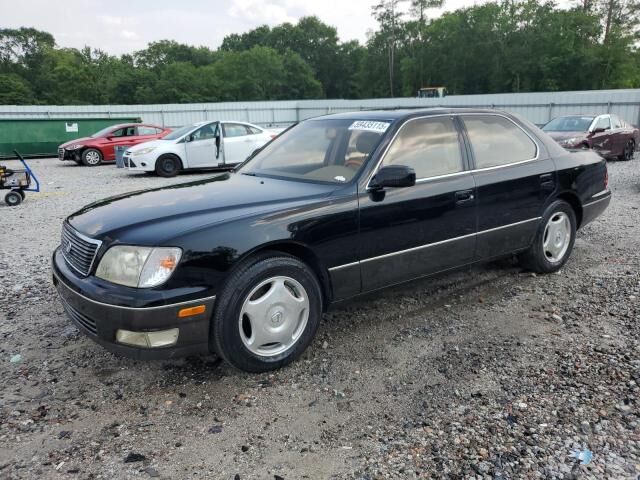Lexus LS