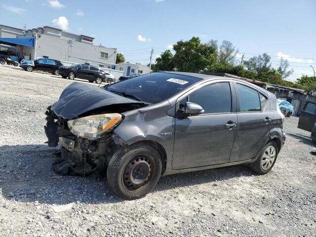 Toyota Prius C