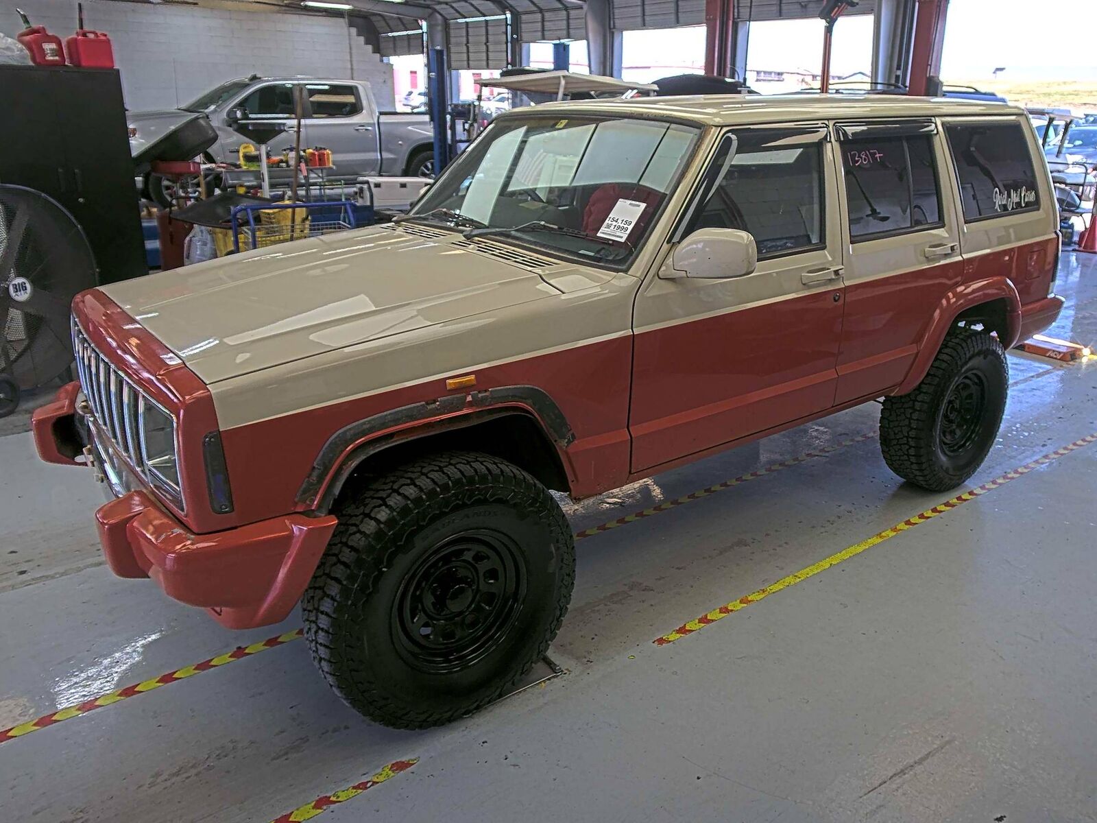 Jeep Cherokee