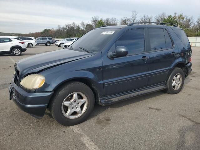 Mercedes-Benz M-Class