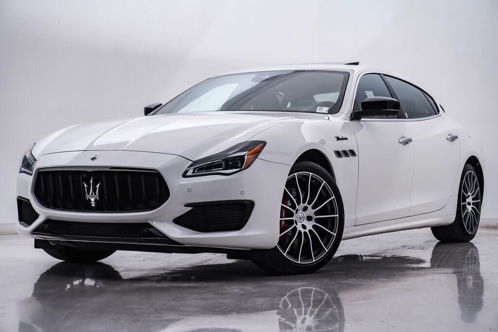 2024 MASERATI Quattroporte
