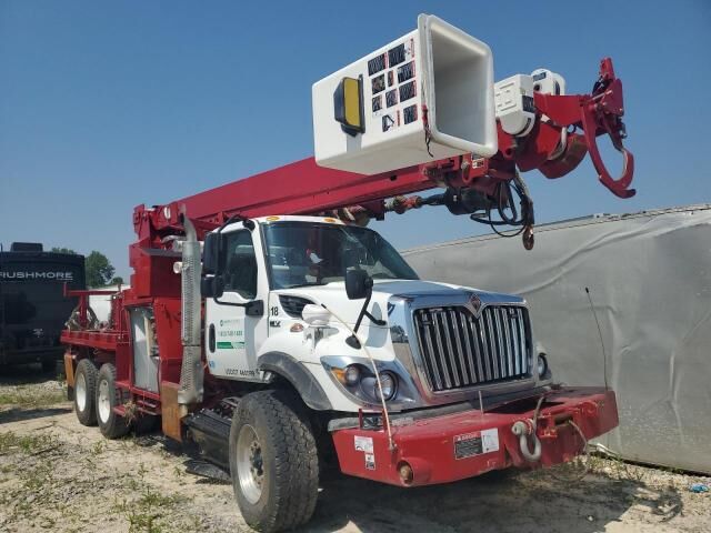 2023 INTERNATIONAL HV607