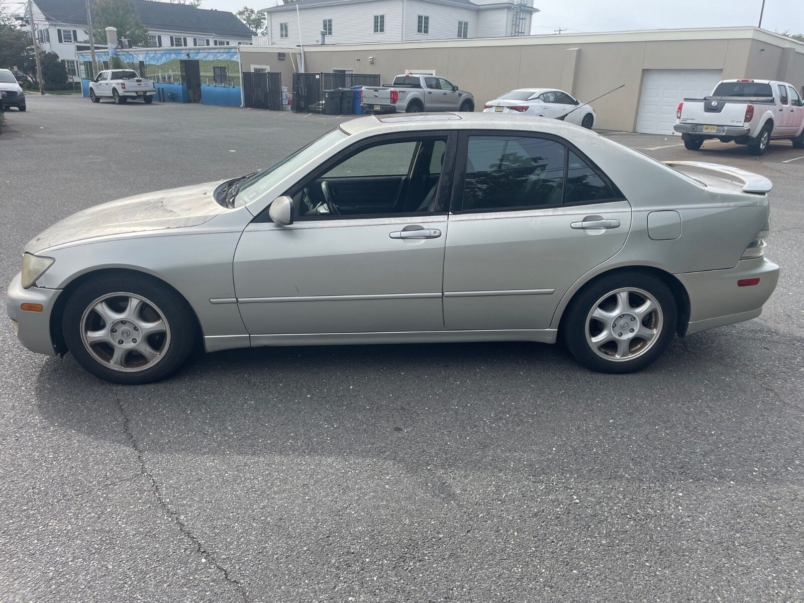 Lexus IS