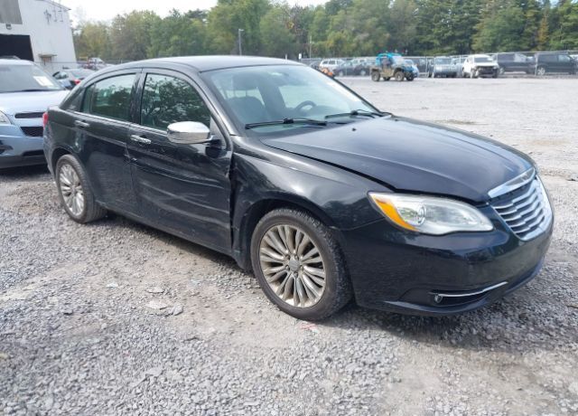 Chrysler 200