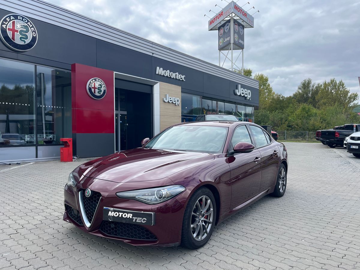 Alfa Romeo Giulia (952)