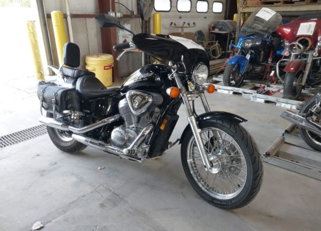 Honda VT600C (SHADOW VLX)