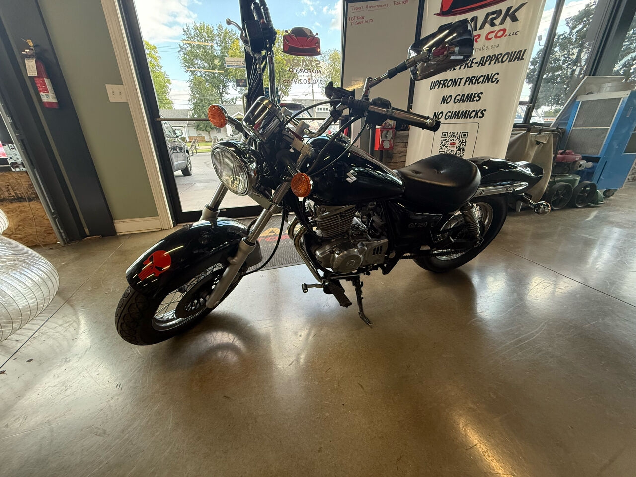 Suzuki GZ250