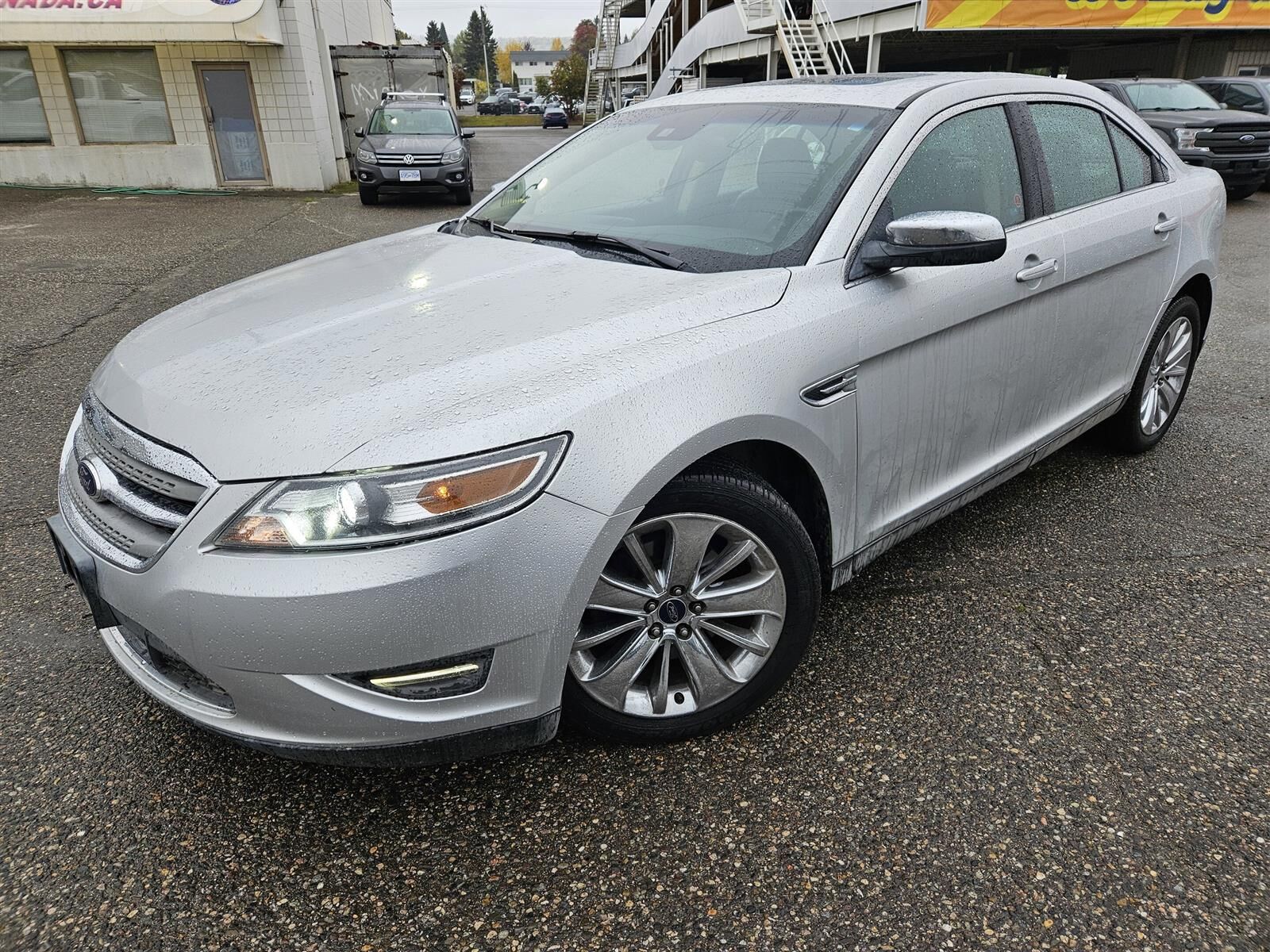 Ford Taurus