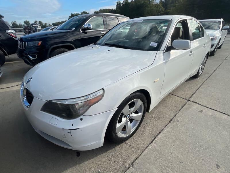 BMW 525i