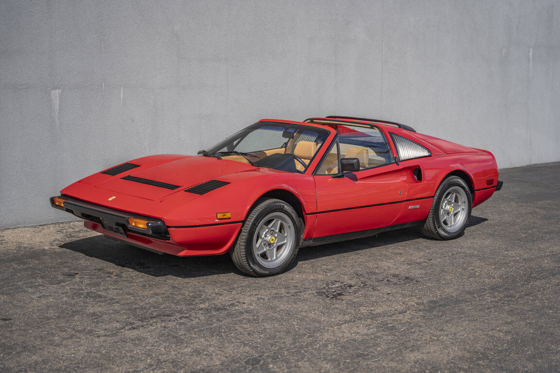 1985 FERRARI 308GTS Quattrovalvole