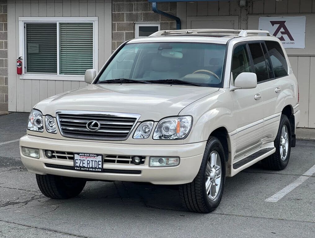 Lexus LX