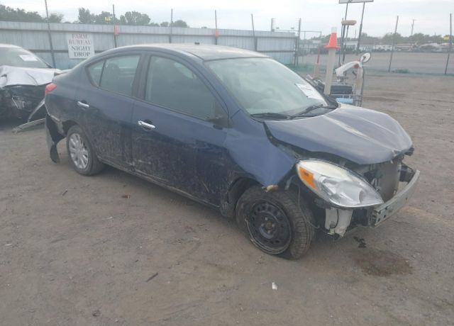 Nissan Versa