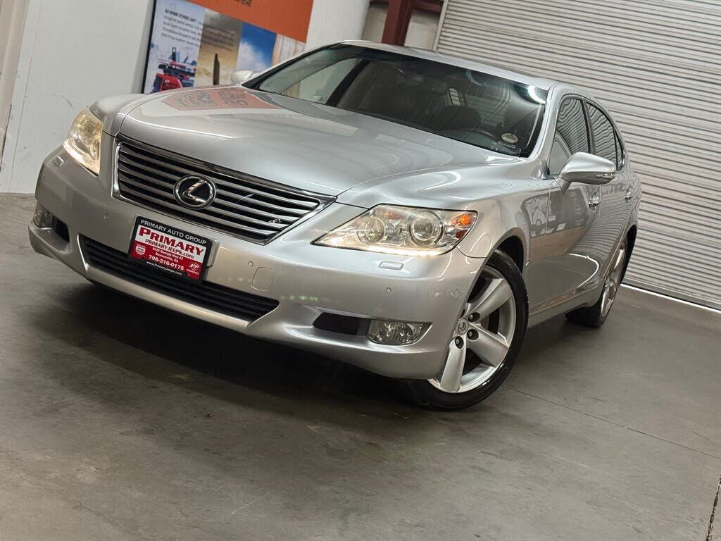 Lexus LS