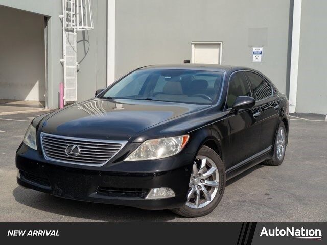 Lexus LS