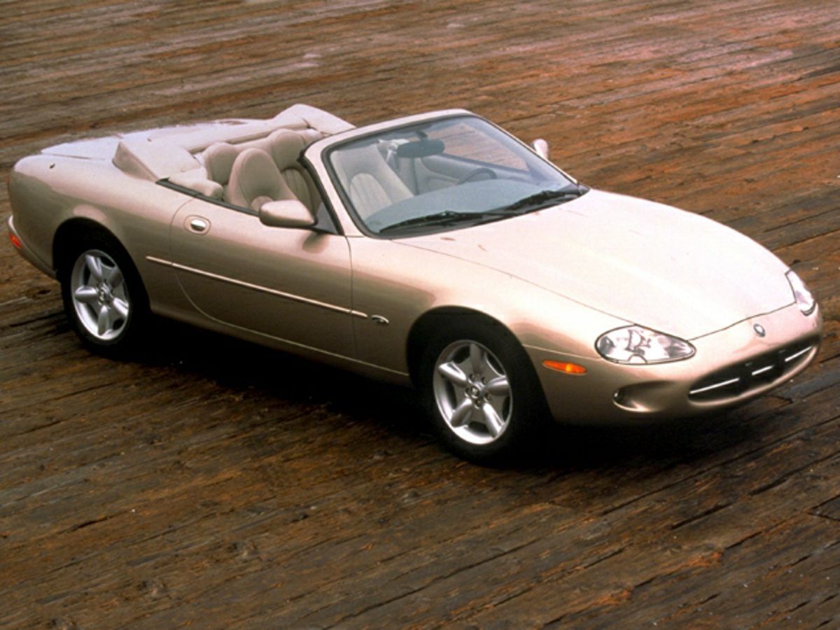 Jaguar XK8