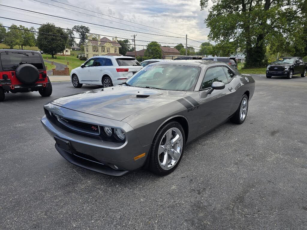 Dodge Challenger