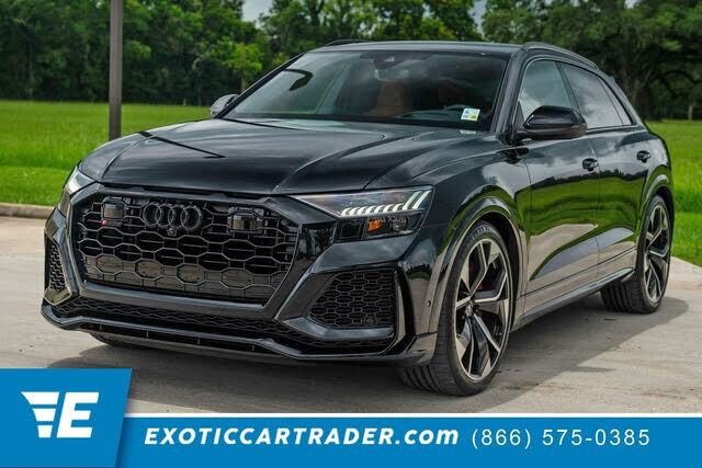 2024 AUDI RS Q8