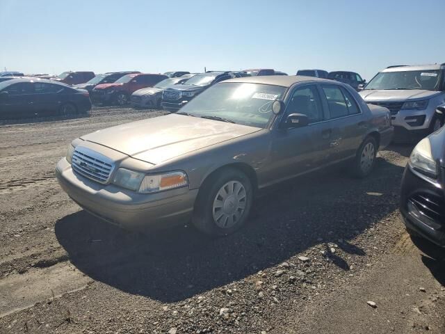 Ford Crown Victoria