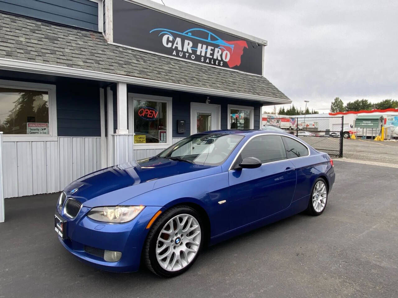 BMW 328i