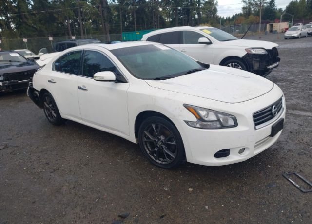 Nissan Maxima