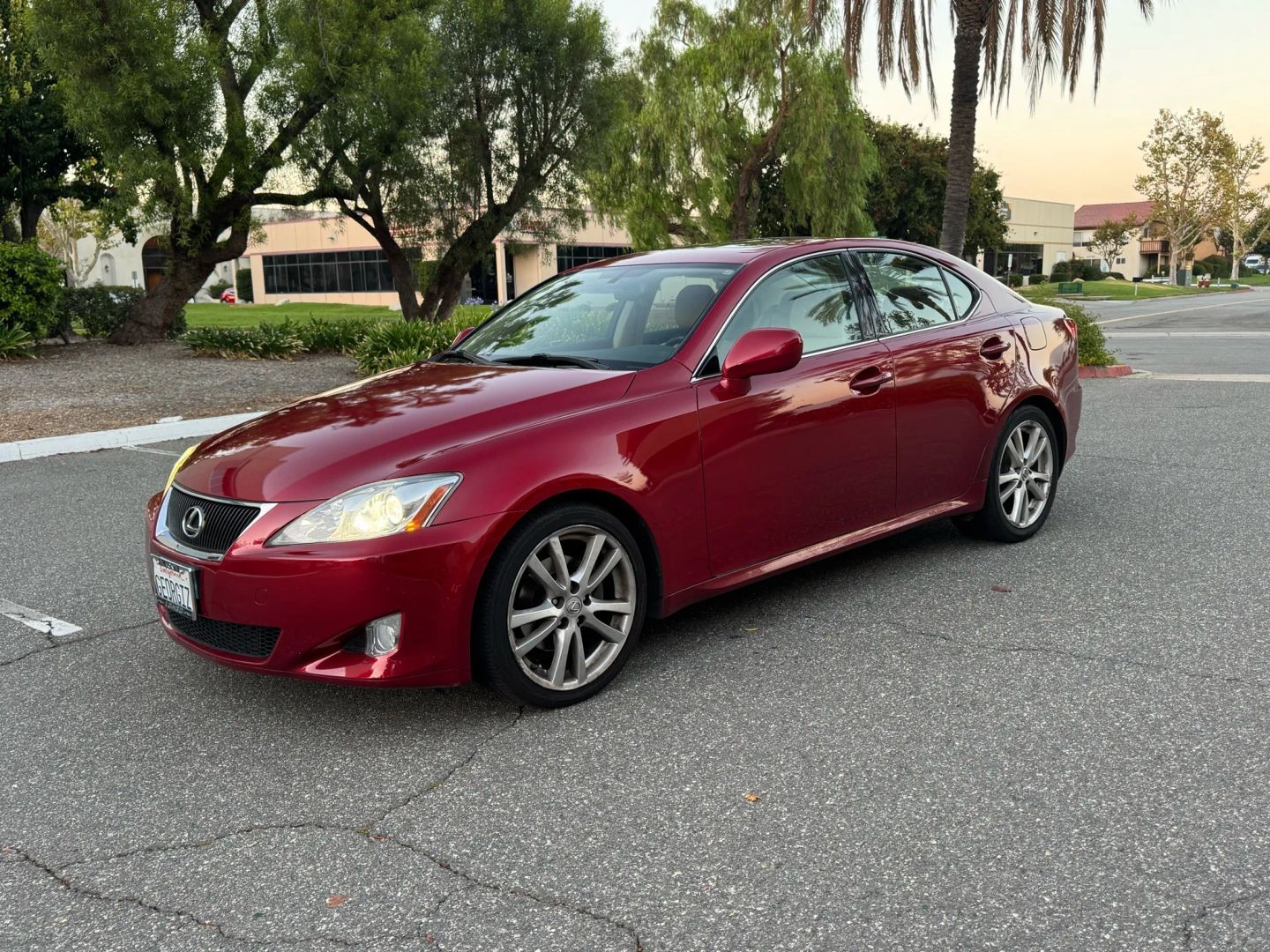 Lexus IS