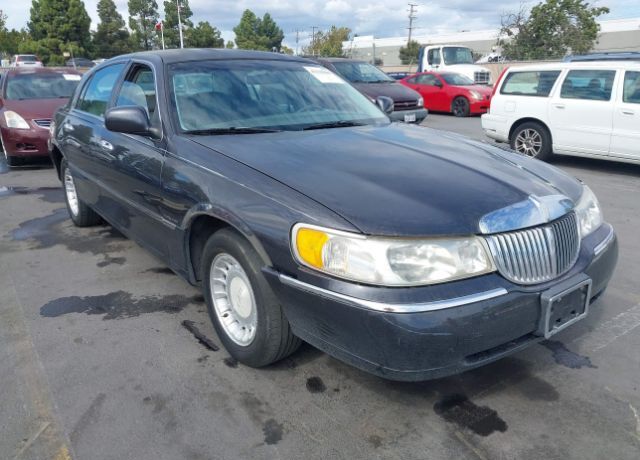 Lincoln Town Car