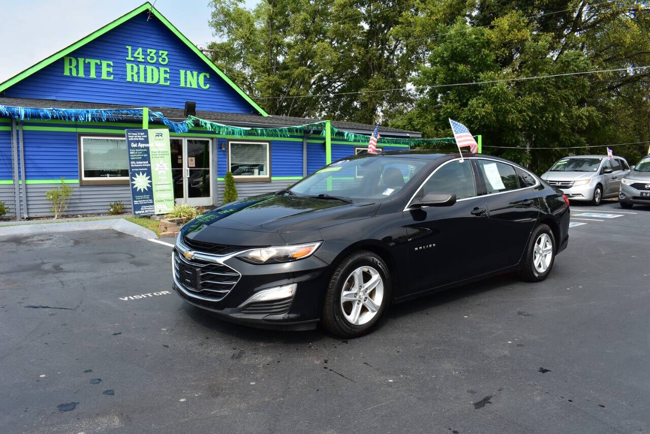 2020 CHEVROLET Malibu