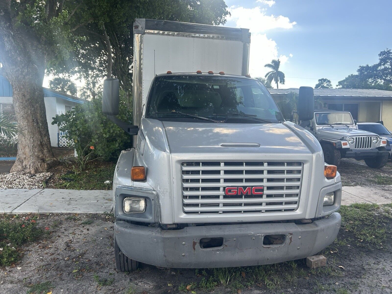 GMC C6