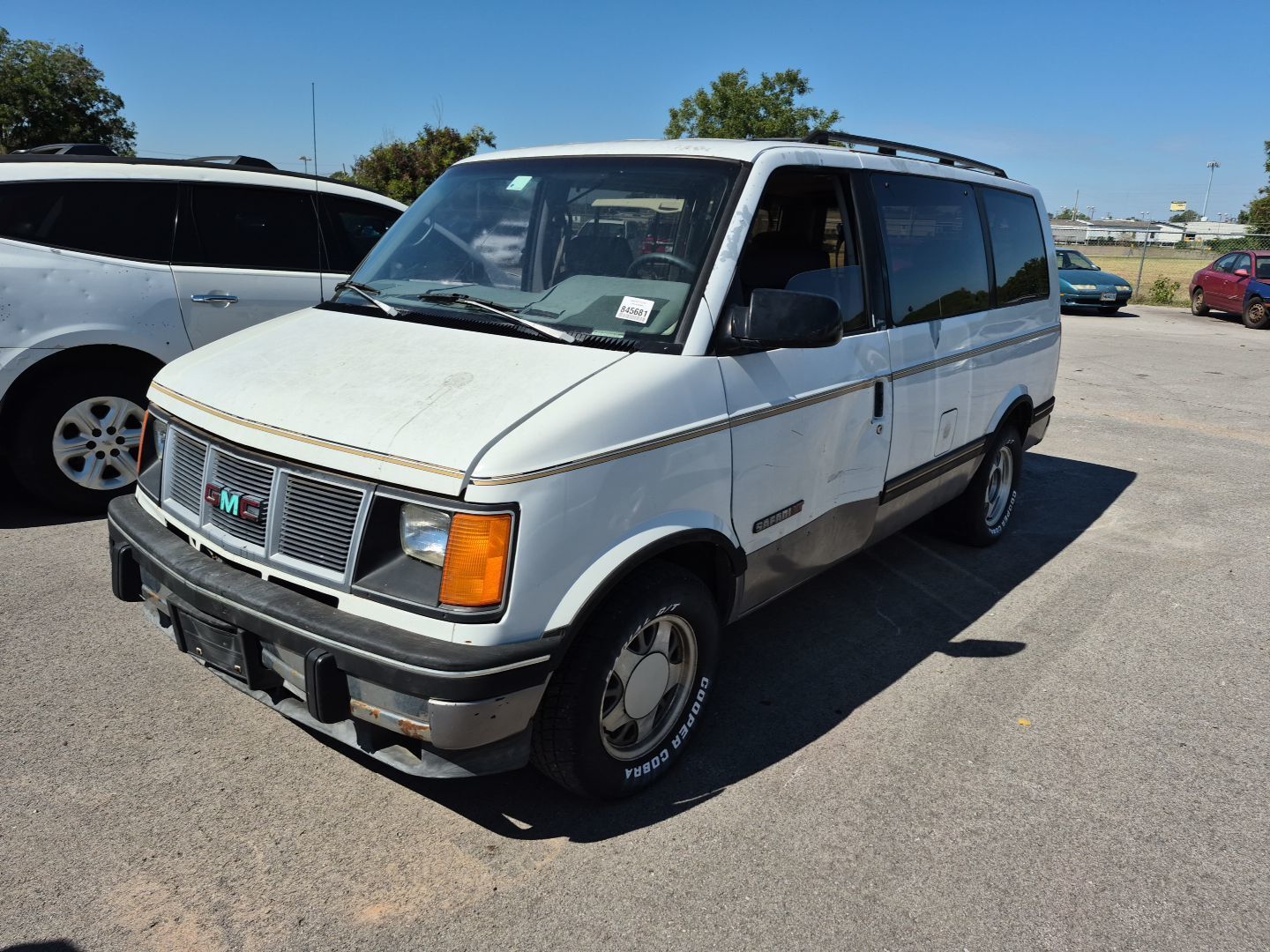GMC Safari