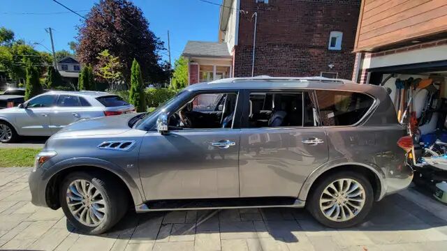 Infiniti QX80