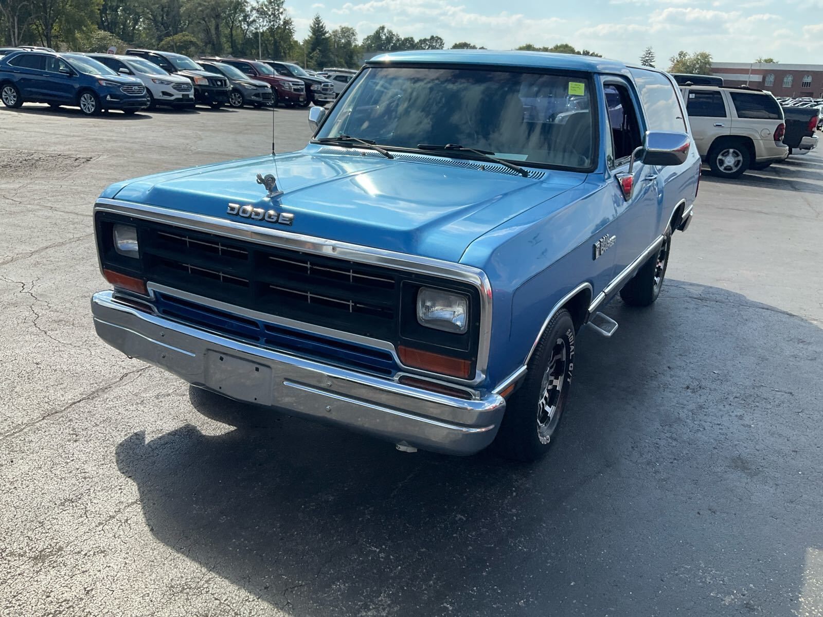 Dodge Ramcharger