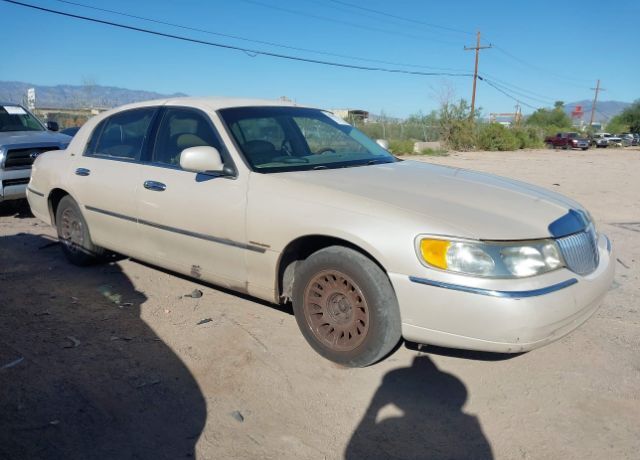 Lincoln Town Car