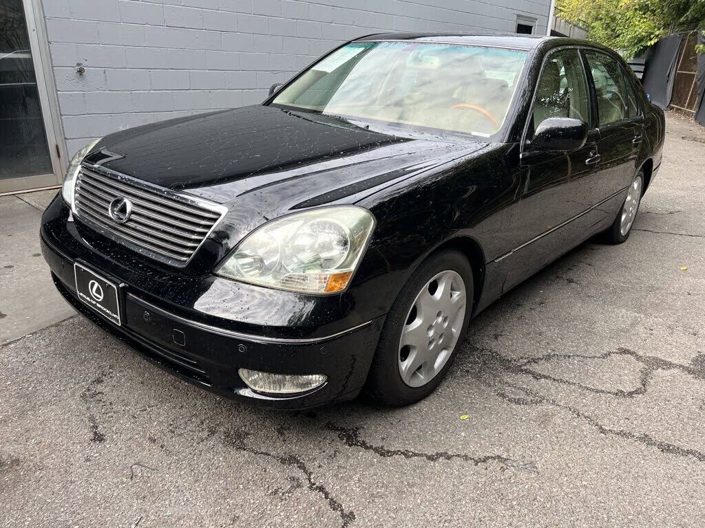 Lexus LS