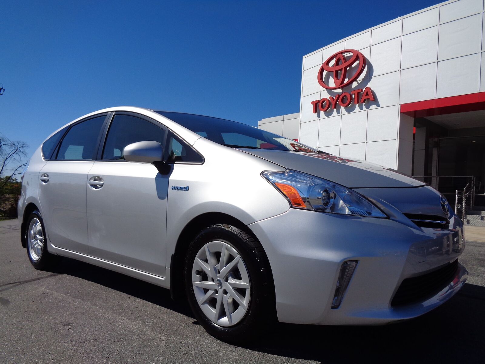 Toyota Prius V