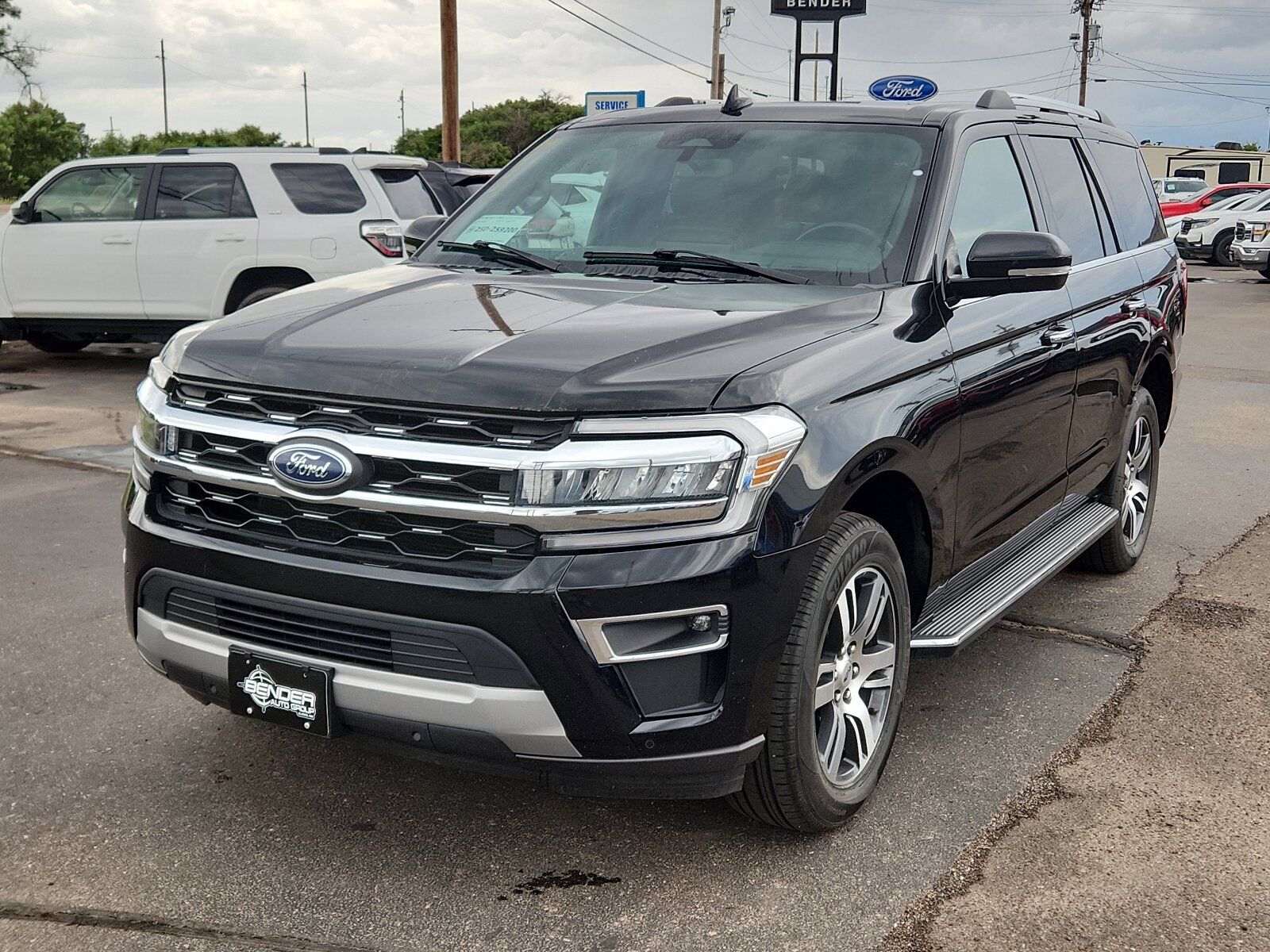 2023 FORD Expedition