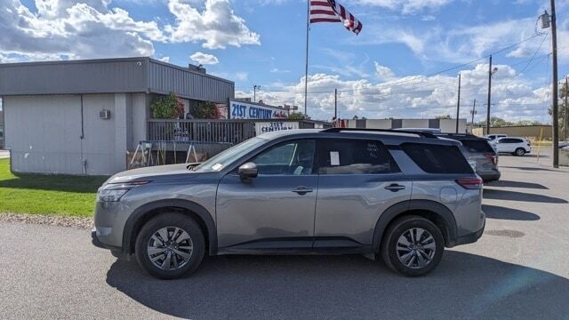 2024 NISSAN Pathfinder